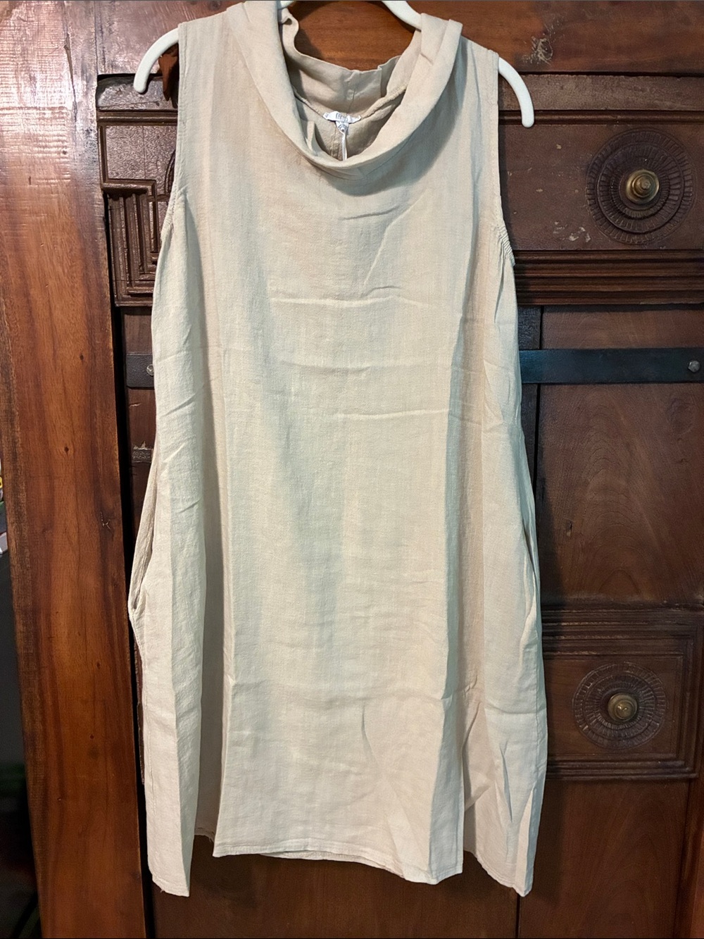 NWT Linen (80%) Sleeveless Cowl Neck Shift Dress in Light Beige with Pockets!